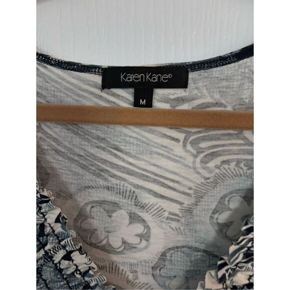 Karen Kane long Sleeve top - Picture 3 of 3